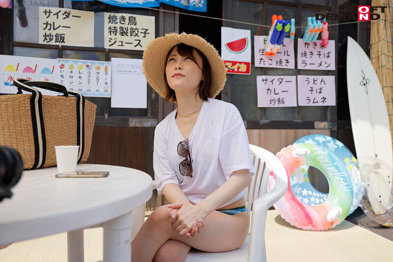 SDMM-12202 Shyness MAX Breasts Sticking Out Of A Bikini From Chiba Prefecture [Ami (G Cup)] Reverse Magic Mirror Issue Don’t You Want To See The Bold Sex Of An Amateur Bikini Girl Bathing In The Sea?” Being Watched In Front Of Perverted Men Showing Off Bold Raw Sex Without Knowing It